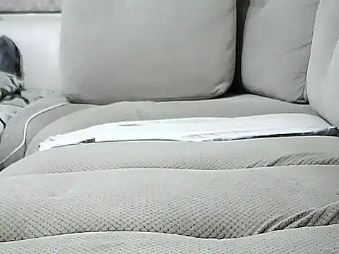 trucker8282 online show from February 2026 09:32:02 PM