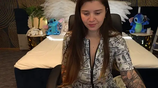 AmellyMilly online show from October 2025 05:30:01 AM