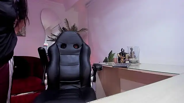 Meghan320 online show from February 2026 11:36:02 AM