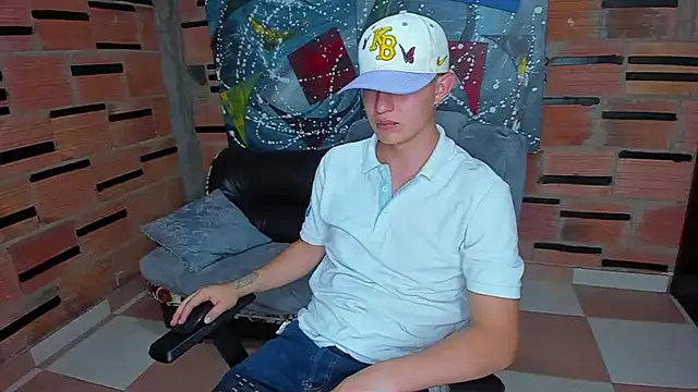 patrik 027 online show from February 2025 10:13:01 PM