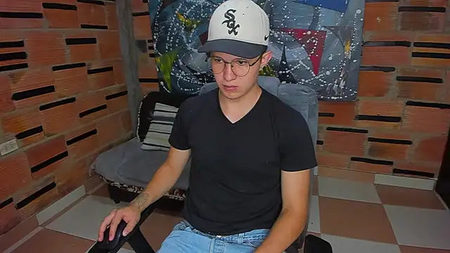 patrik 027 online show from February 2025 01:05:02 PM