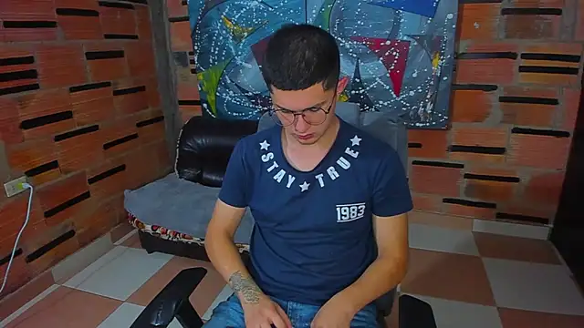 patrik 027 online show from March 2025 08:32:02 PM