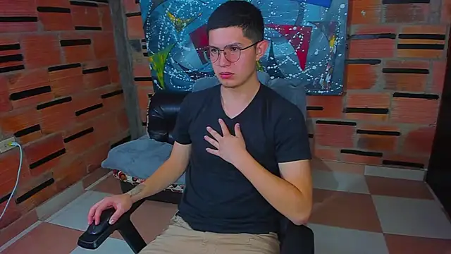 patrik 027 online show from March 2025 07:53:01 PM