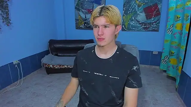 patrik 027 online show from September 2025 06:21:01 PM