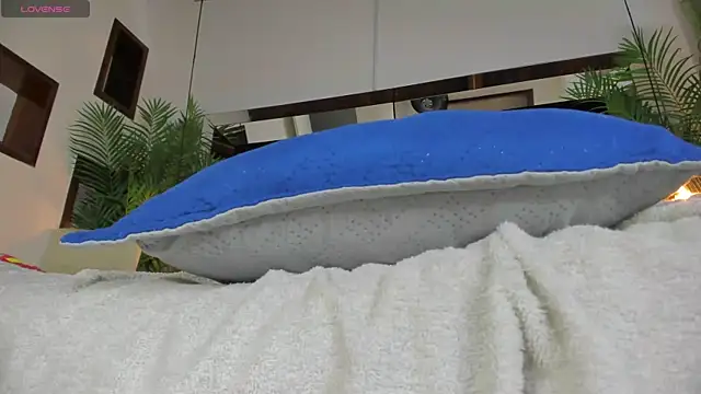 Snapshot of candy_sweet_ chatting on February 2025 09:58:02 PM candy sweet online show from February 2025 09:58:02 PM