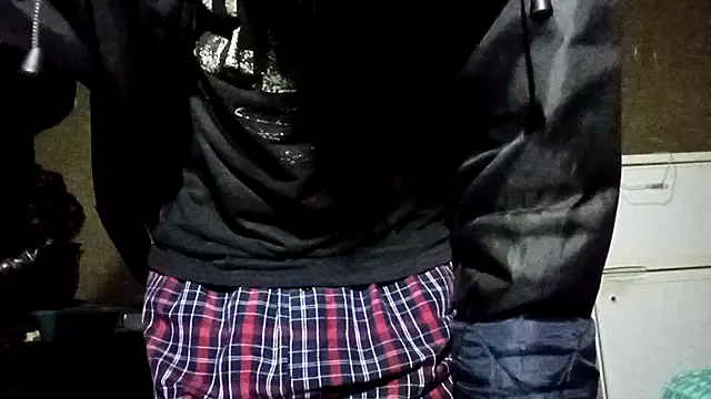 clintsix online show from April 2026 10:21:02 PM