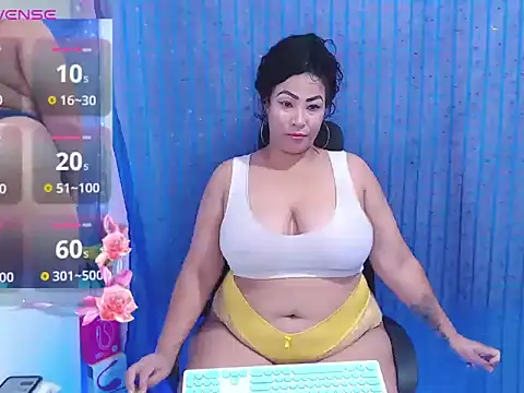 Snapshot of mature_beautifull chatting on May 2026 01:13:01 AM mature beautifull online show from May 2026 01:13:01 AM