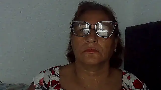 charrysexy1 online show from November 2025 12:06:01 PM