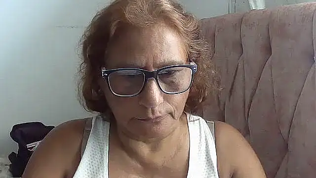 Snapshot of charrysexy1 chatting on February 2026 03:52:02 PM charrysexy1 online show from February 2026 03:52:02 PM