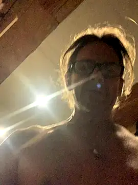 Snapshot of Likewise chatting on December 2025 11:38:02 AM Likewise online show from December 2025 11:38:02 AM