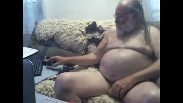SexySantaC online show from June 2026 06:36:02 PM