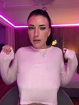 LizaRoxx online show from July 2026 11:09:02 PM