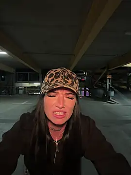 LizaRoxx online show from July 2026 09:46:02 PM