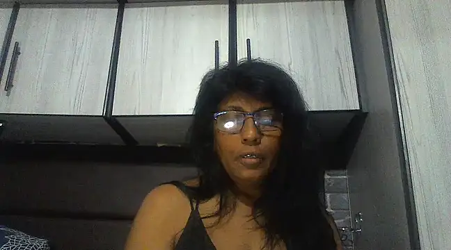 MsAttitude online show from March 2025 06:45:02 PM