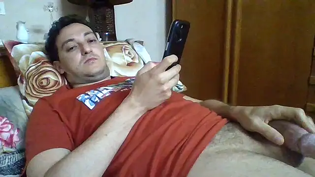 Snapshot of SQUIRRRTER chatting on May 2026 06:18:02 AM SQUIRRRTER online show from May 2026 06:18:02 AM