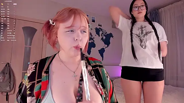 Snapshot of LisaLaas chatting on February 2025 06:56:01 PM LisaLaas online show from February 2025 06:56:01 PM