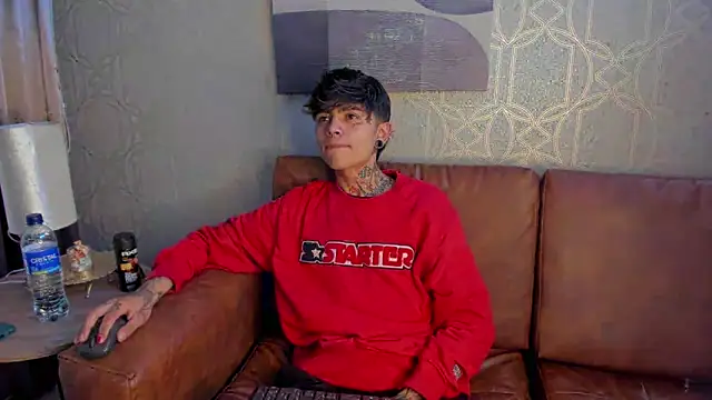 AcidMilo online show from December 2024 03:37:01 PM