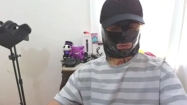 AcidMilo online show from March 2025 09:21:01 PM