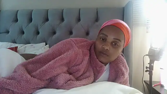 Charlie-Crawford online show from April 2026 02:29:01 PM