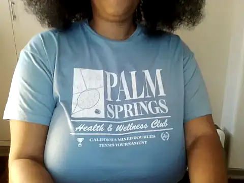 Snapshot of Charlie-Crawford chatting on July 2026 09:23:01 AM Charlie-Crawford online show from July 2026 09:23:01 AM