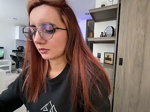 Anny Moore09 online show from January 2025 08:46:01 PM