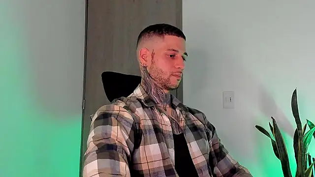  jamesleandros1 online show from February 2026 05:06:02 AM