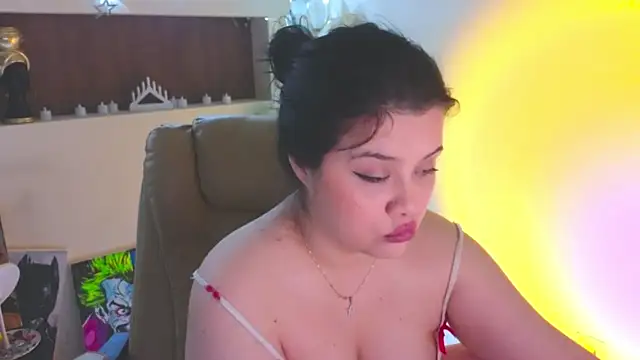 Malika uAngel online show from April 2026 02:51:02 AM