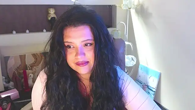 Snapshot of Malika_uAngel chatting on June 2026 02:53:01 AM Malika uAngel online show from June 2026 02:53:01 AM