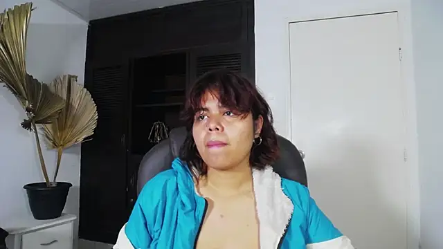 SabinaMerchetti online show from April 2026 02:20:01 AM