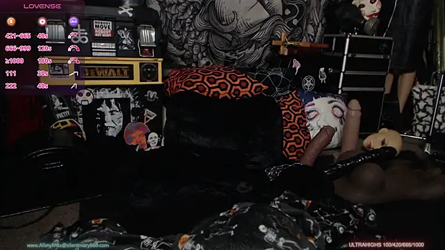 Silentmary online show from January 2025 01:48:01 AM