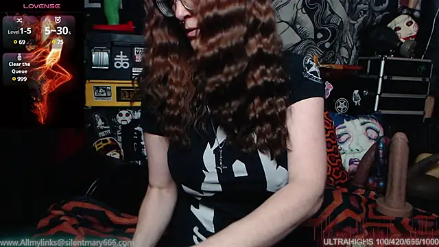 Silentmary online show from January 2025 03:19:02 AM