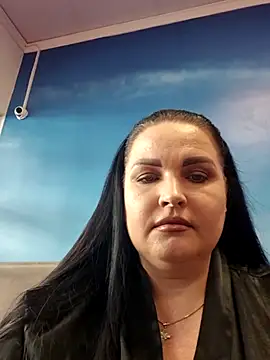 GeorgiaLerox online show from April 2026 01:01:02 PM