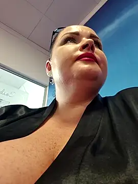 GeorgiaLerox online show from July 2026 01:24:02 PM