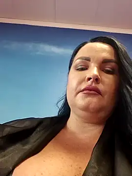 GeorgiaLerox online show from July 2026 01:20:01 PM