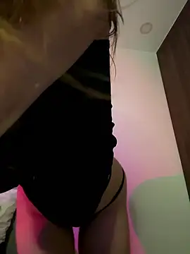 Meow Sophie online show from January 2026 02:20:01 PM