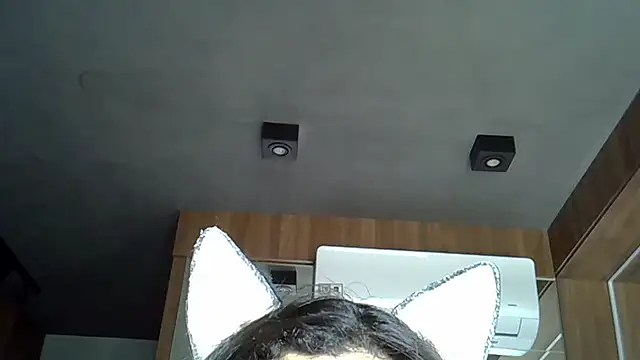 Skinny-Kitten online show from October 2025 06:46:02 PM