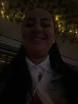 Abril Luv online show from February 2025 12:49:01 AM