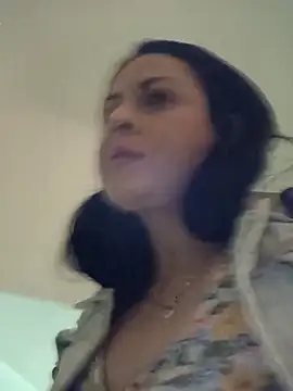 Snapshot of Juli_Castillo8 chatting on October 2025 02:18:01 PM Juli Castillo8 online show from October 2025 02:18:01 PM