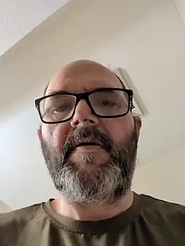 Snapshot of Louis504z chatting on February 2026 05:13:02 AM Louis504z online show from February 2026 05:13:02 AM