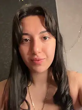 Snapshot of Tasty_Nora chatting on May 2026 04:39:02 AM Tasty Nora online show from May 2026 04:39:02 AM