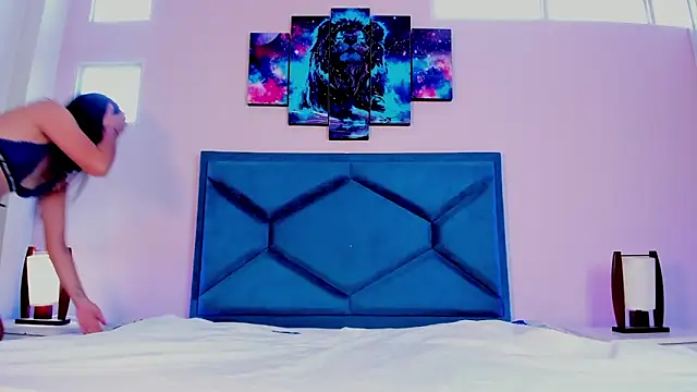 EmmaWilliamss online show from December 2024 01:55:02 PM