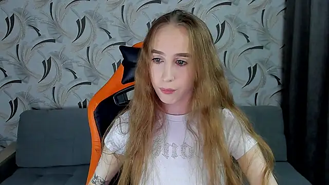 Snapshot of _mira_cle_ chatting on December 2024 01:51:01 AM mira cle online show from December 2024 01:51:01 AM