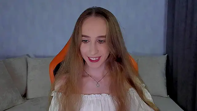 Snapshot of _mira_cle_ chatting on October 2025 11:49:01 PM mira cle online show from October 2025 11:49:01 PM