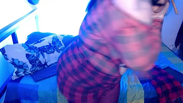 Snapshot of VampGirl1 chatting on December 2025 12:00:02 PM VampGirl1 online show from December 2025 12:00:02 PM