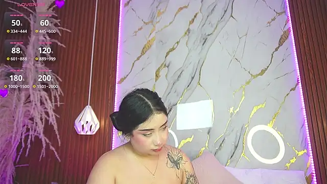 haylie  online show from January 2025 02:25:02 AM