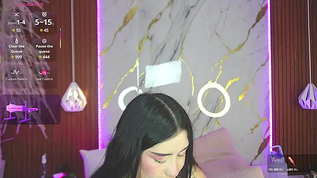 haylie  online show from February 2025 05:18:02 AM