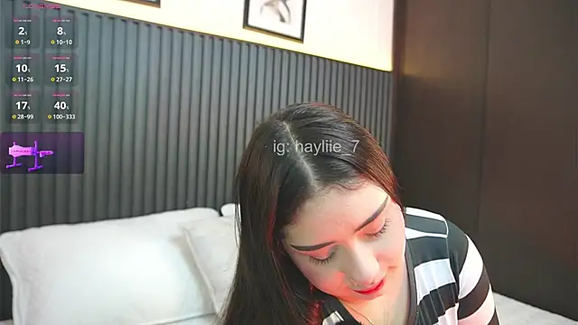 haylie  online show from April 2026 04:59:02 AM