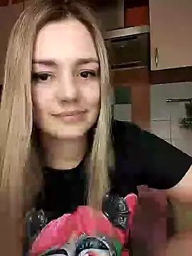 Snapshot of KrissSexi chatting on February 2025 06:52:01 PM KrissSexi online show from February 2025 06:52:01 PM