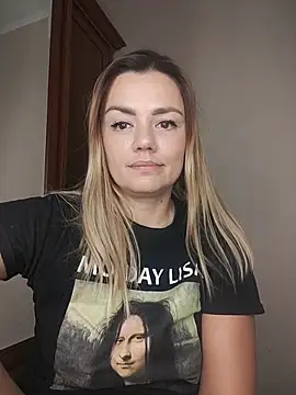 KrissSexi online show from November 2025 08:21:02 PM