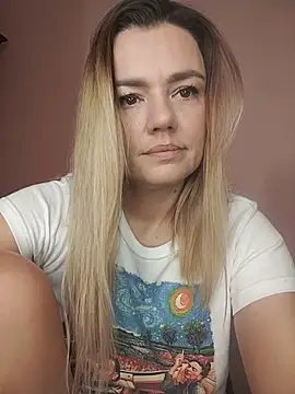 KrissSexi online show from November 2025 06:13:01 AM